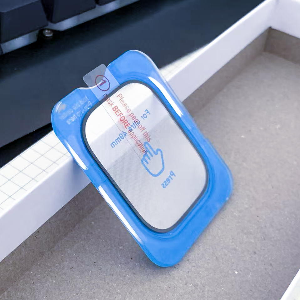 واقي شاشة لساعة أبل الترا 3 49 - مراجعة Glass Protector Auto وسعره